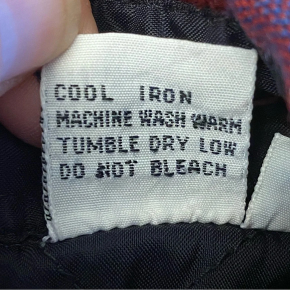 LUMBER JACK flannel top Size button up crop quilted lining red blue plaid - Picture 6 of 12